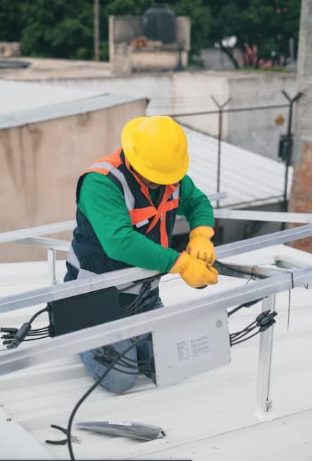 paneles solares estan funcionando