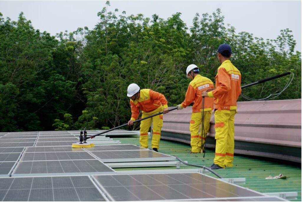 Paneles fotovoltaicos mantenimiento