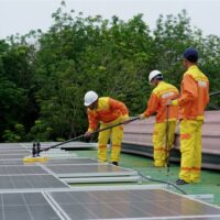 paneles solares en tu empresa