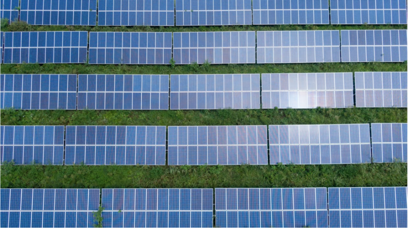 Iniciativas solares energías sostenibles