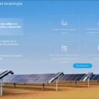 energía solar se limpia sola